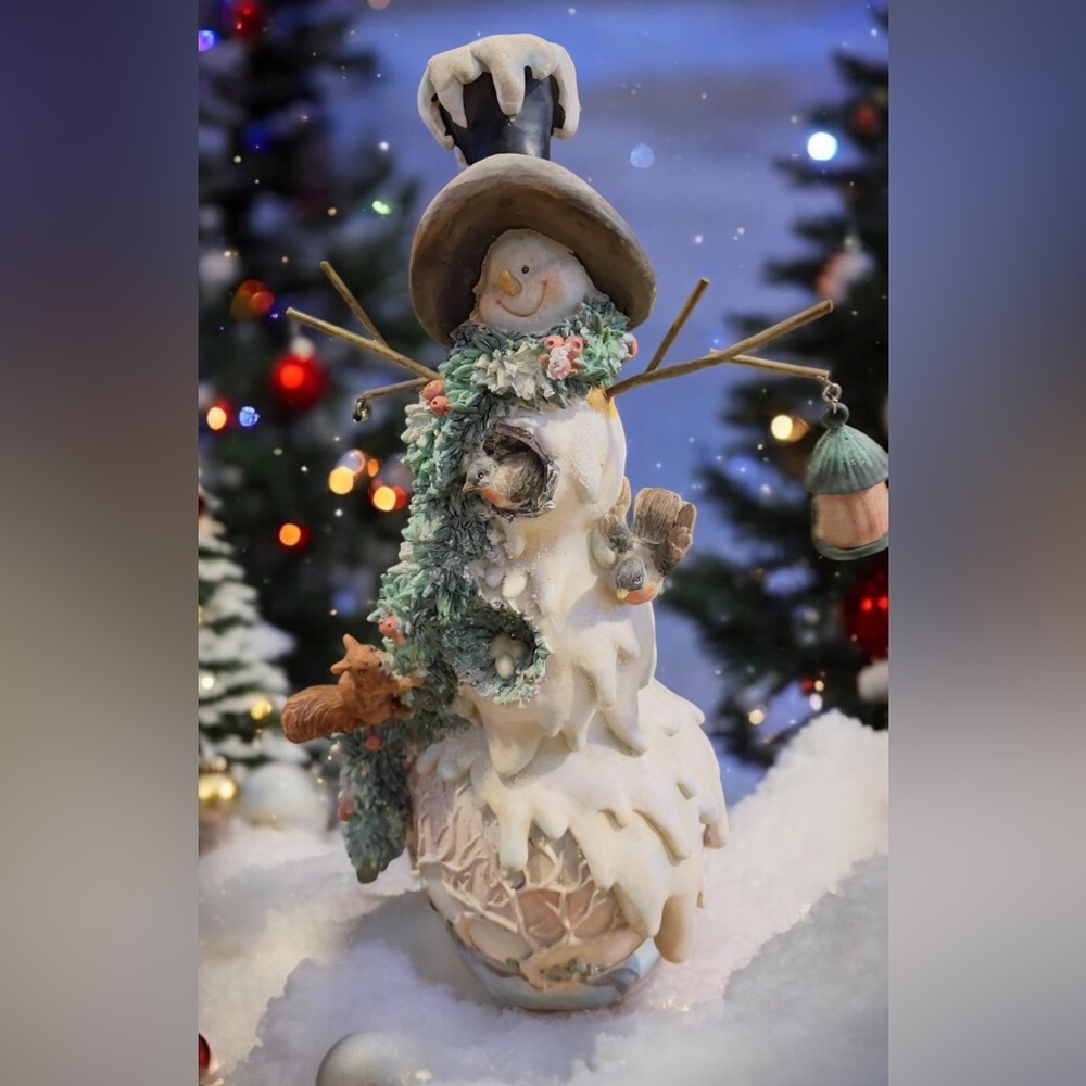Kohl’s Snowman and Woodland Critters Figurine